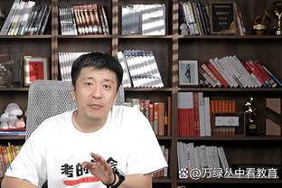 李璇评马宁：三个点球挑不出太大毛病，果然是永远的男主角